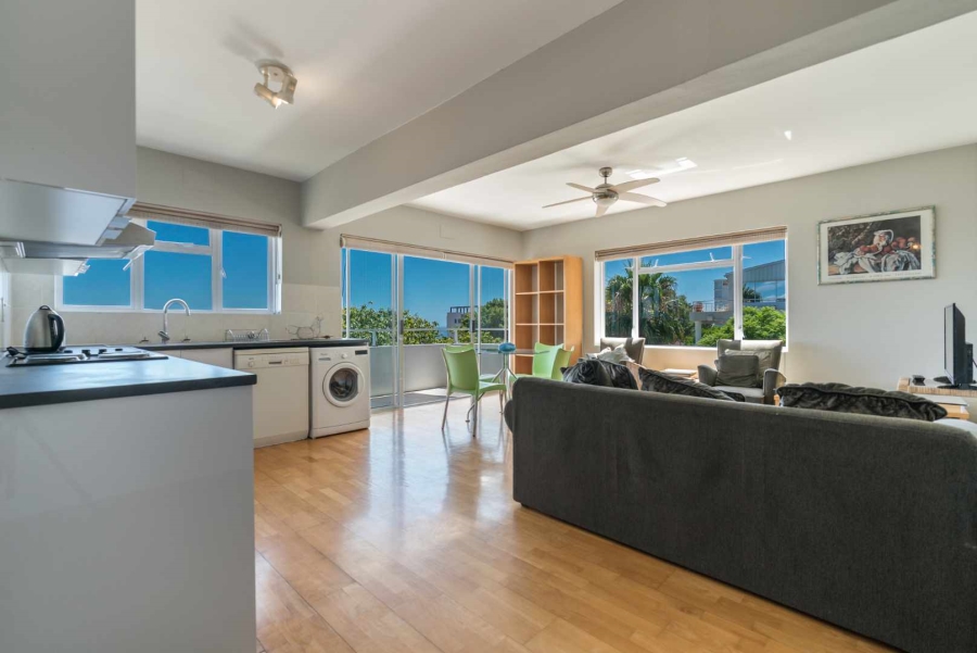 2 Bedroom Property for Sale in Sea Point Western Cape